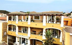 Janas Hotel